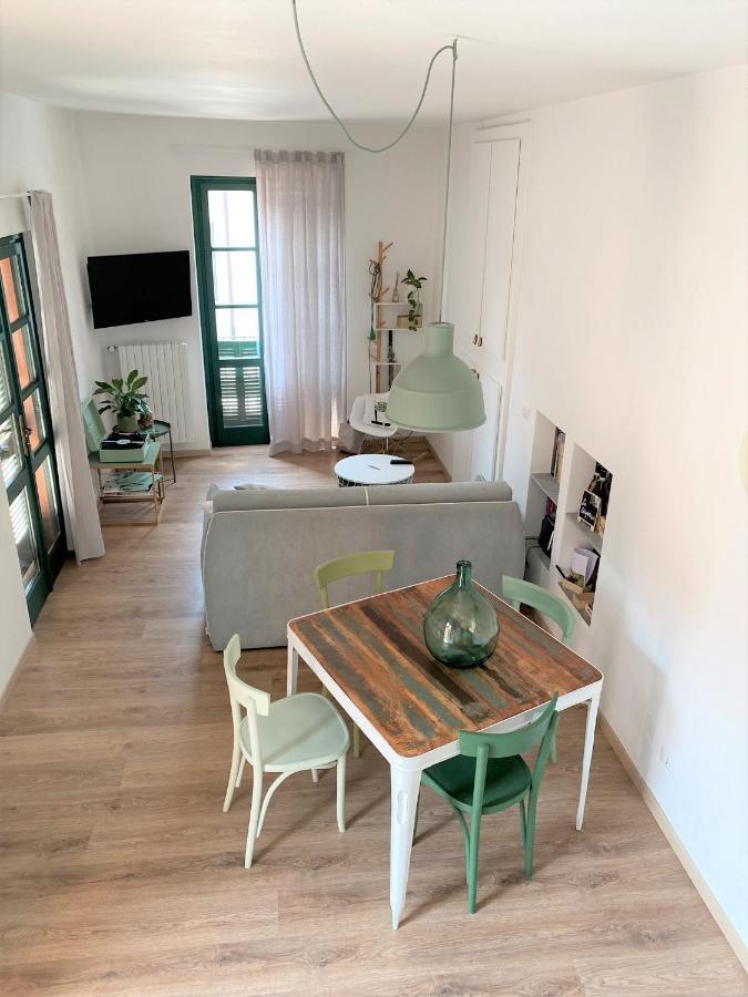 La Casa Di Ringhiera Leilighet Alba  Eksteriør bilde