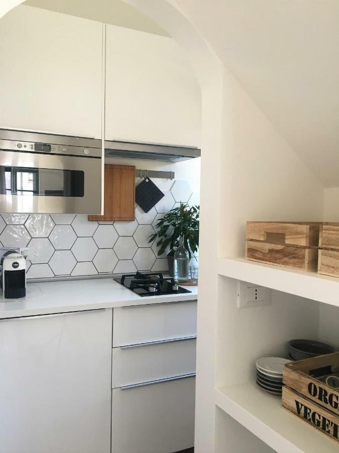 La Casa Di Ringhiera Leilighet Alba  Eksteriør bilde
